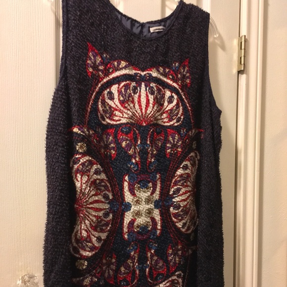 SOPHIE MAX Shift Dress - Picture 3 of 10